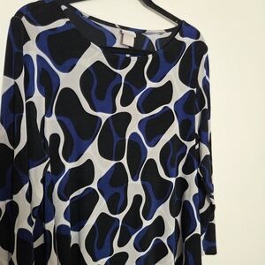 Chico's Travelers Size 2 Tunic shirt Abstract Pattern